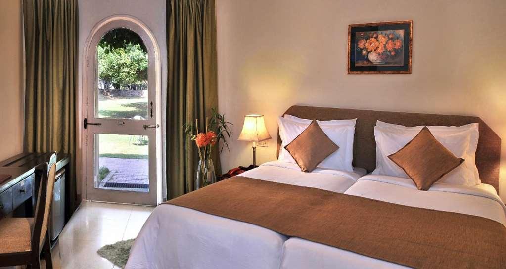 Best Western Resort Country Club Gurgaon Quarto foto