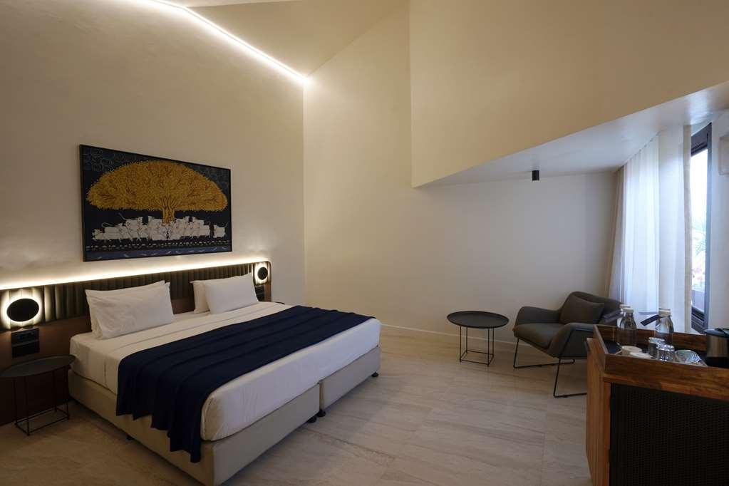 Best Western Resort Country Club Gurgaon Quarto foto